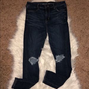 Distressed AE jeans